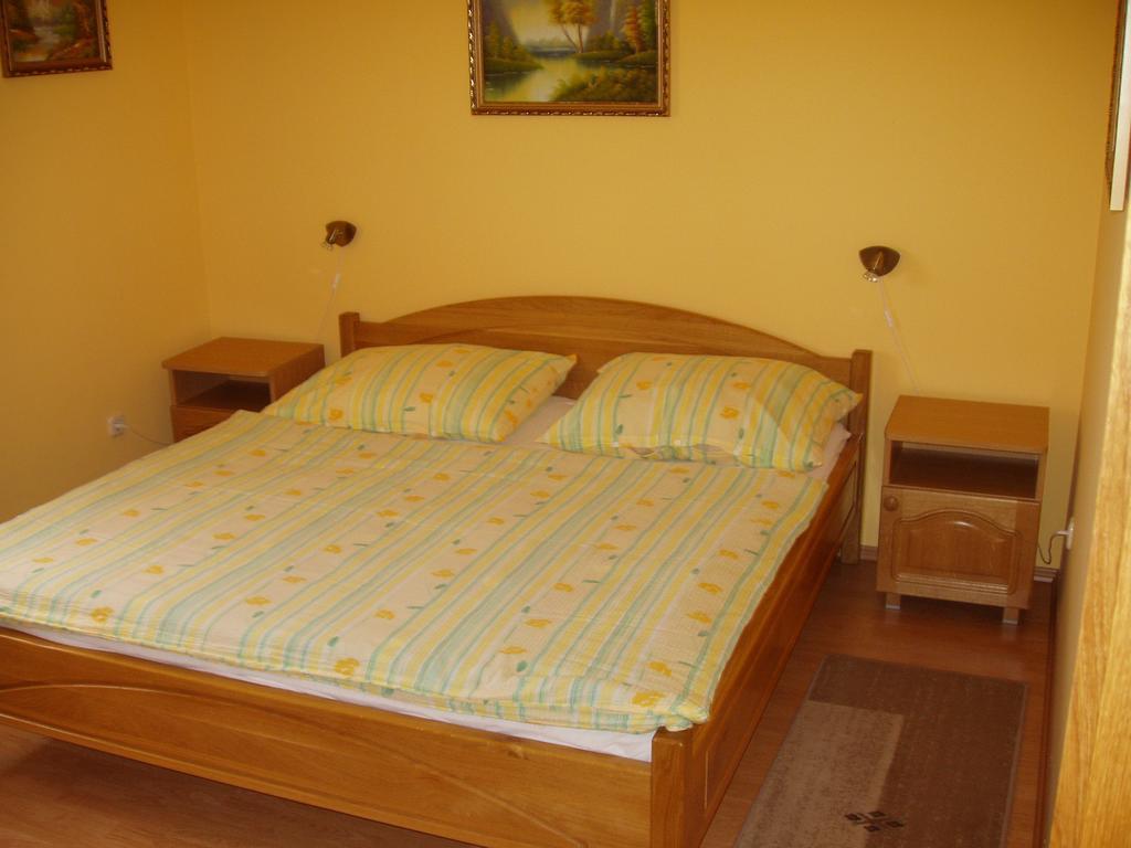Katalin Apartmanhaz ซาลาคาโรส ภายนอก รูปภาพ