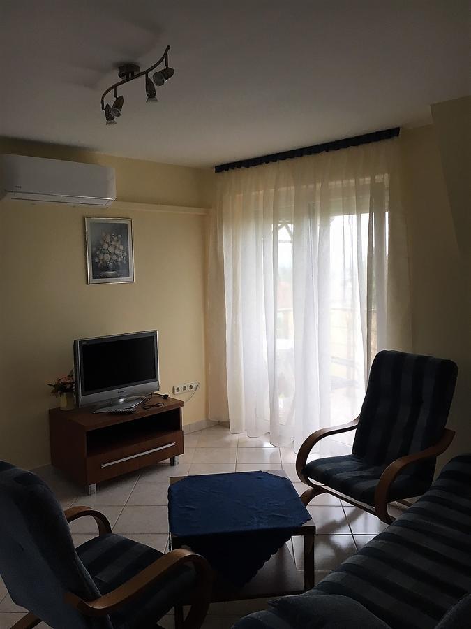Katalin Apartmanhaz ซาลาคาโรส ภายนอก รูปภาพ