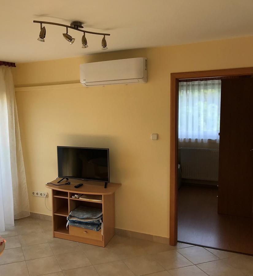Katalin Apartmanhaz ซาลาคาโรส ภายนอก รูปภาพ